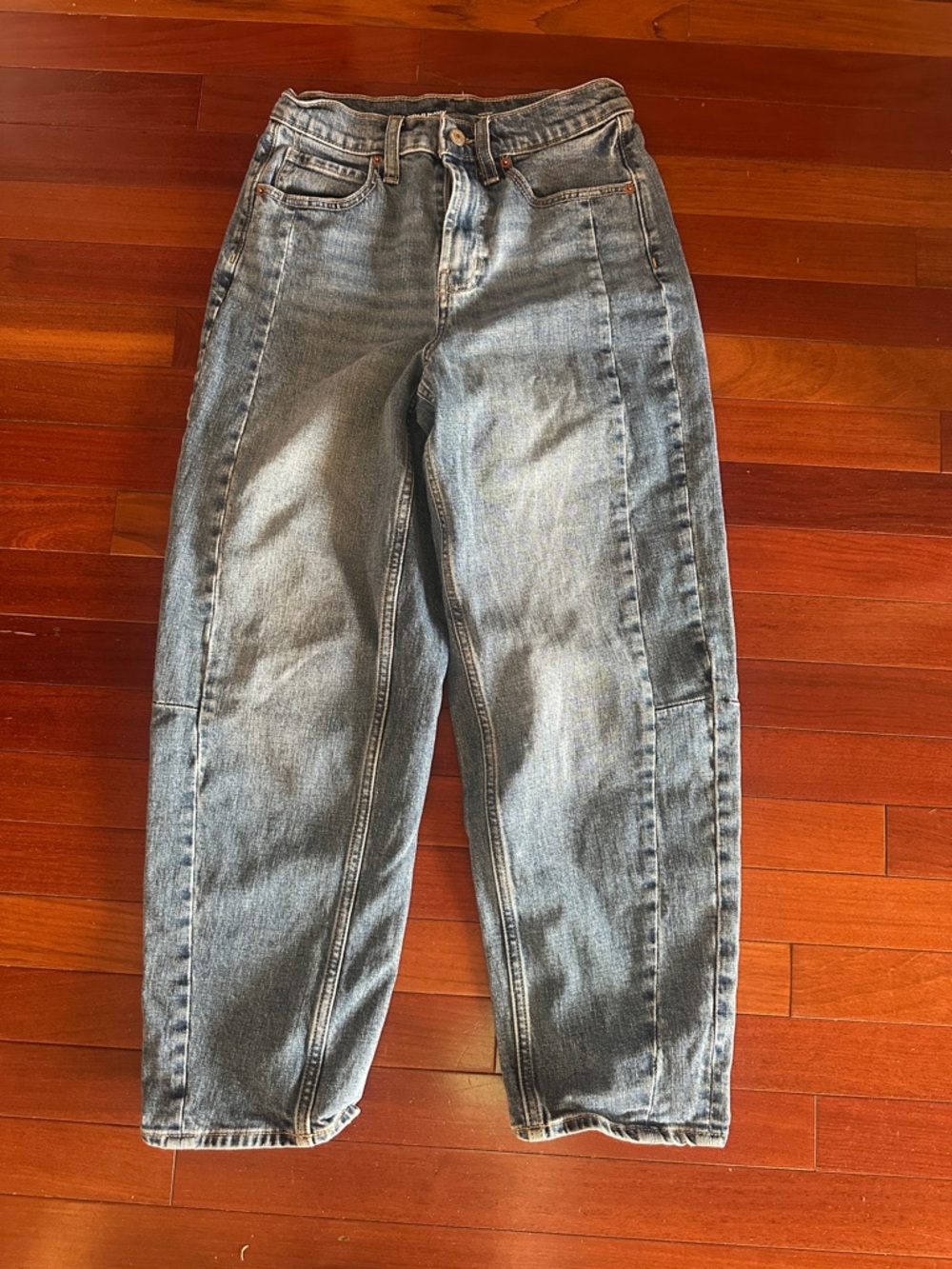 Old Navy Barrel Leg Jeans